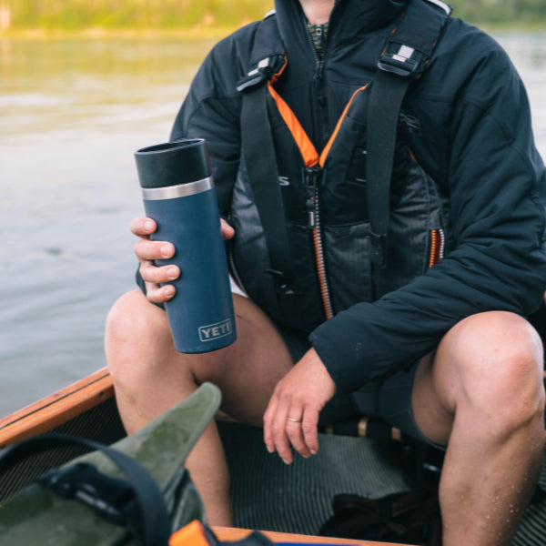 イエティ ランブラー16oz トラベルボトル